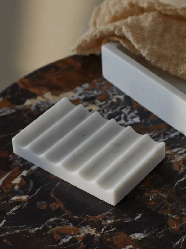 Carrara Marble Soap Dish